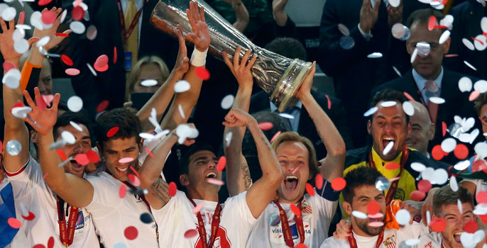 Gira del Tricampeón